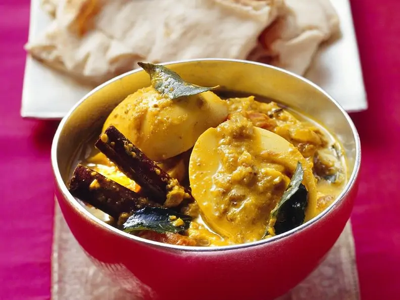 Indisches Curry mit Ei