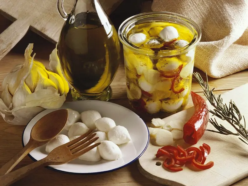 Mozzarella in Öl eingelegt