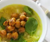 Scharfe Entensuppe