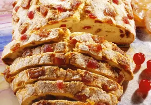 Früchtekuchen mit Cranberries