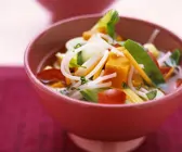 Nudelsuppe mit Gemüse