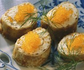 Gefüllte Pfannkuchenröllchen