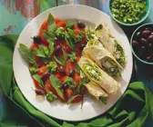 Gefüllte Flandenbrote mit Tomaten