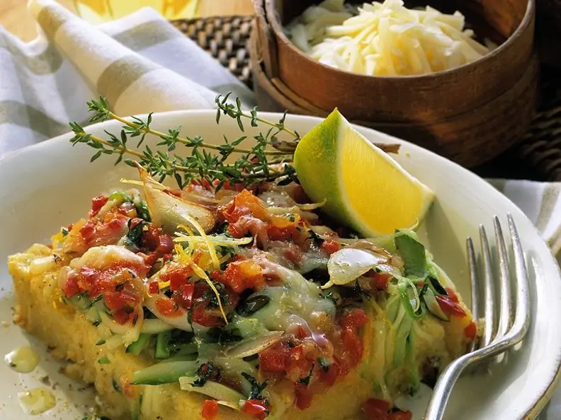 Polenta-Gemüsekuchen