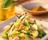 Curryreis mit Hähnchen und Gemüse