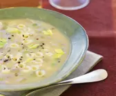 Gemüsesuppe mit Nudeln