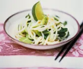 Reisnudeln mit Paksoi