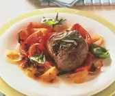 Lamm mit Tomatengemüse