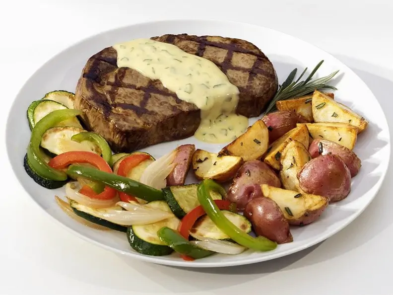 Steak mit Bratkartoffeln