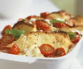 Mediterraner Brotauflauf
