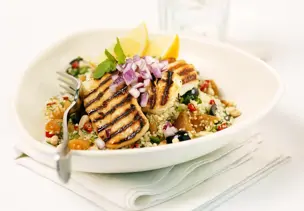 Putenbrust mit Couscous-Salat