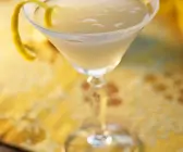 Zitronen-Martini-Drink