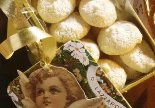 Amaretti morbidi