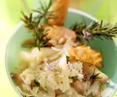 Spargelrisotto mit Lachsforelle