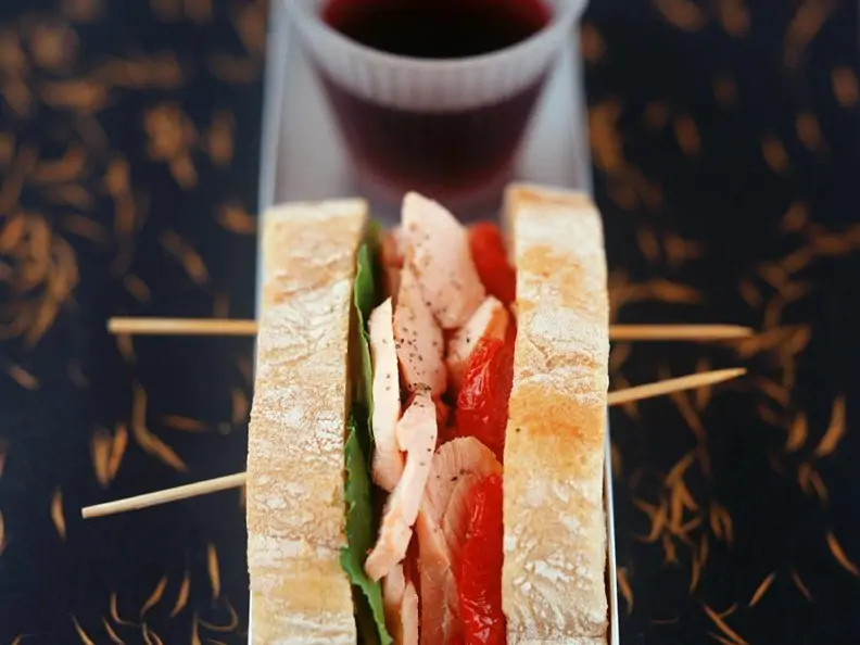 Thunfisch-Paprika-Sandwich