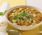 Gemüsesuppe mit Pute