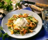 Putengeschnetzeltes mit Erbsen und Aprikosen