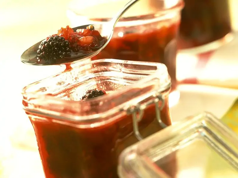 Tomaten-Brombeerchutney