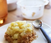 Gestürzter Apfel-Crumble