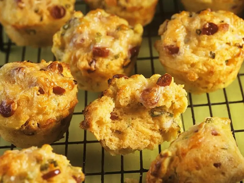 Zwiebel-Speckmuffins