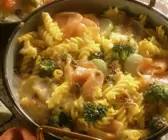 Spiralnudeln mit Lachs