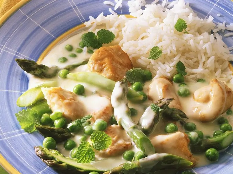 Hähnchen-Spargel-Frikassee