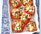 Gefüllte Paprika mit Zucchini und Feta