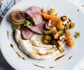 Hirschfilet mit Pastinakenpüree