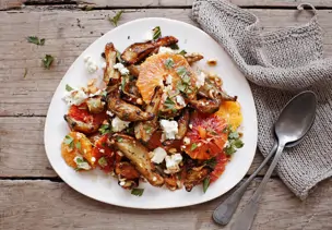 Warmer Topinambursalat mit Blutorangen und Ziegenkäse