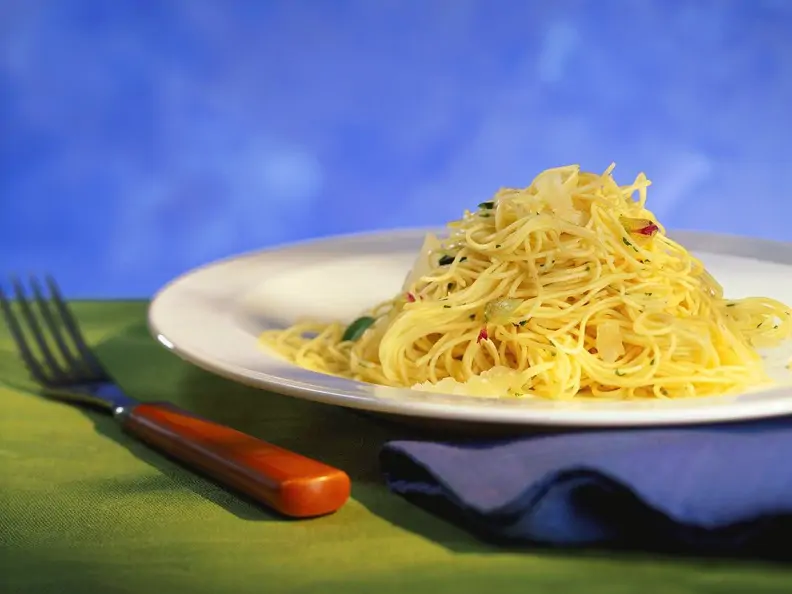 Knoblauch-Spaghettini