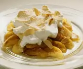 Gebackene Äpfel mit Baiserhaube