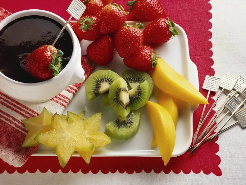 Schokofondue mit Obst