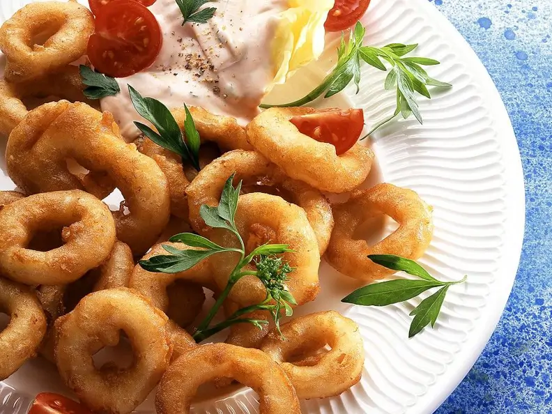 Calamari in Backteig