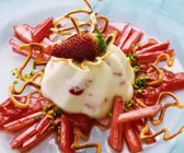 Sahnecreme mit Erdbeeren