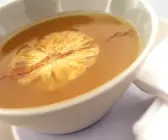 Kalte Ananassuppe