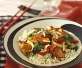 Curry-Gemüse-Hähnchen mit Reis