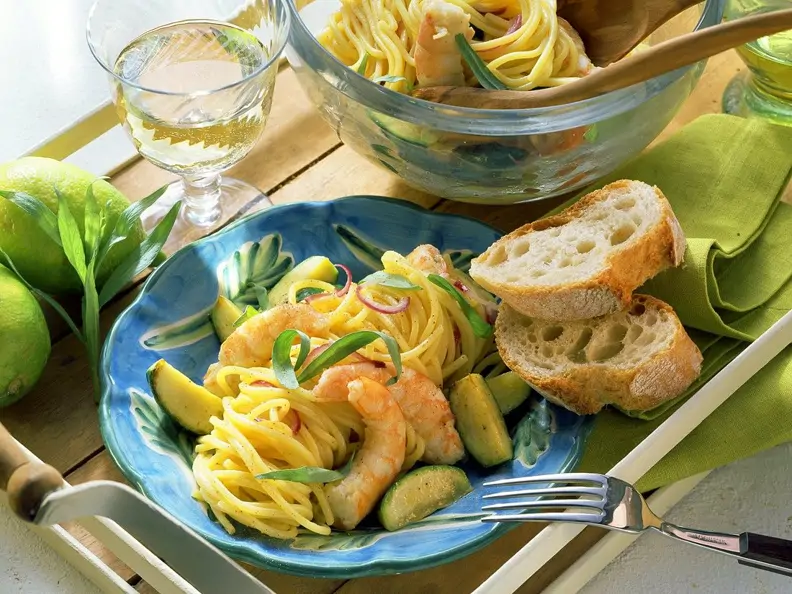 Limetten-Spaghetti mit Shrimps