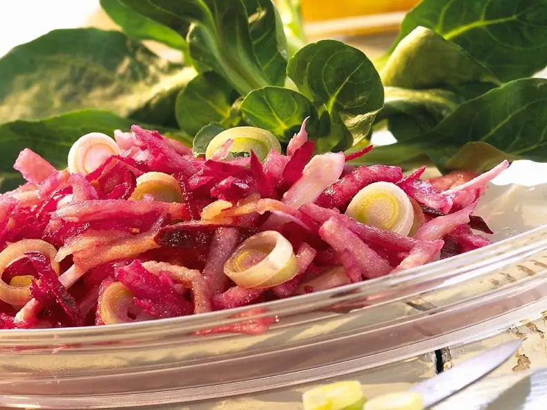 Rote Bete-Apfelsalat