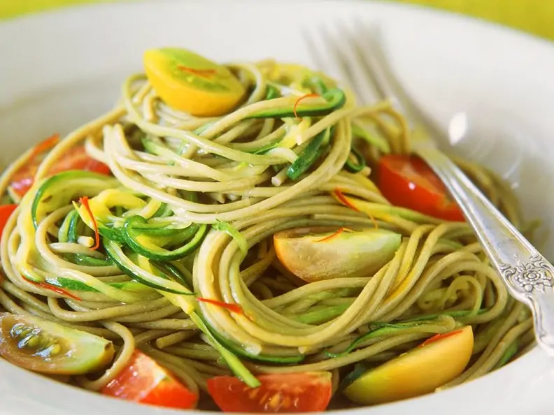Gemüsenudeln aus Zucchini