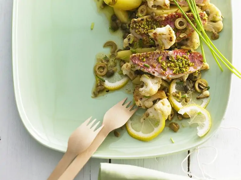 Rotbarbe mit Blumenkohl-Kartoffelgemüse