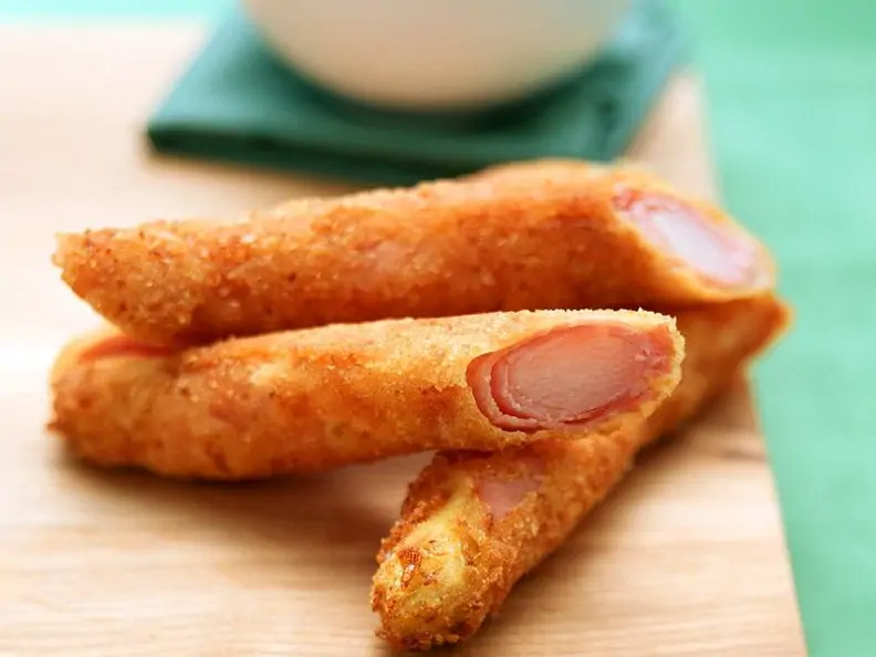 Frittierter Spargel mit Schinken