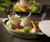 Entenkeulen-Pot auf feu