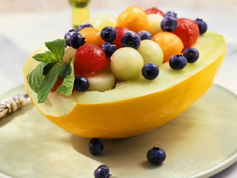 Bunter Melonen-Heidelbeersalat