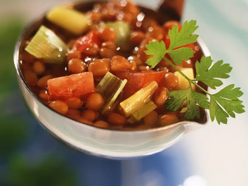 Linsensuppe mit Gemüse