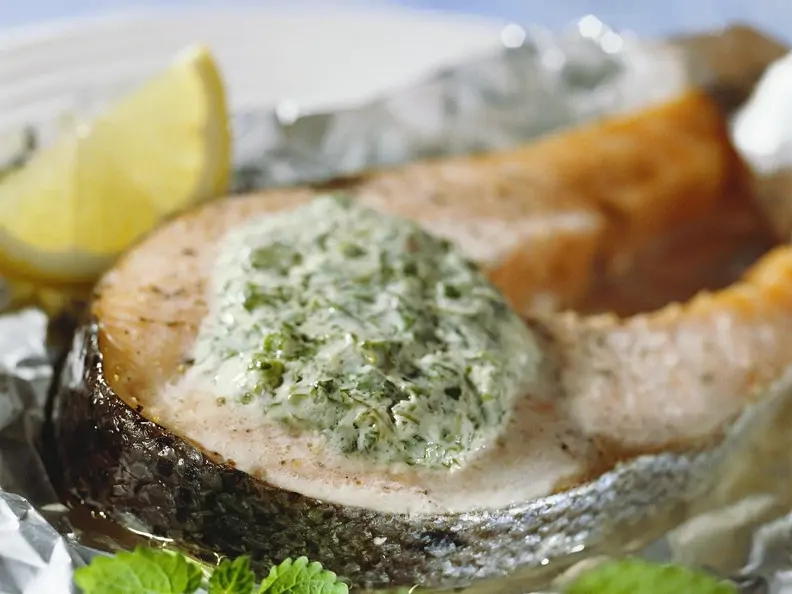 Lachs in Folie gegart
