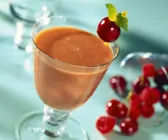 Rhabarber-Kirsch-Cocktail