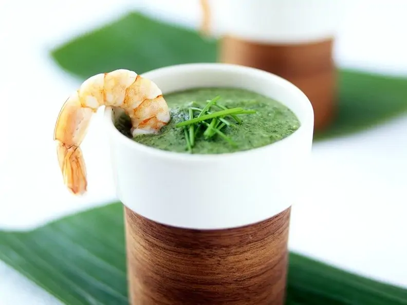 Mangold-Kokossuppe mit Hähnchen