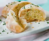 Knoblauch-Weißbrot