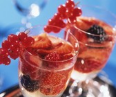 Bowle mit Beeren