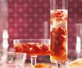 Erdbeer-Rosen-Bowle